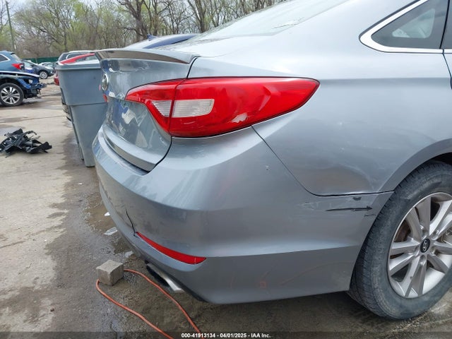 5NPE24AF9FH017076 Hyundai SONATA SE