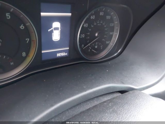 KM8K22ABXNU840166 Hyundai Kona Se