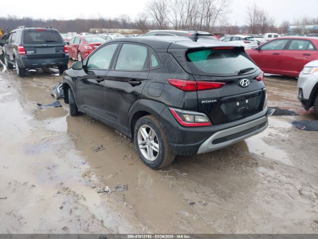 KM8K22ABXNU840166 Hyundai Kona Se
