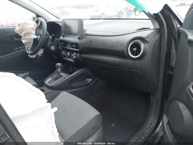KM8K22ABXNU840166 Hyundai Kona Se