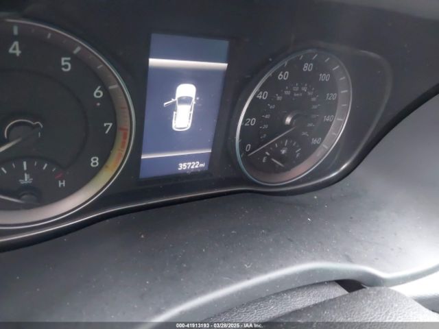 KM8K22ABXNU840166 Hyundai Kona Se
