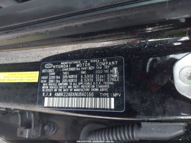 KM8K22ABXNU840166 Hyundai Kona Se