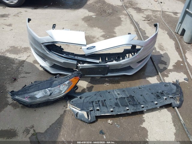 3FA6P0H7XHR397984 Ford FUSION SE