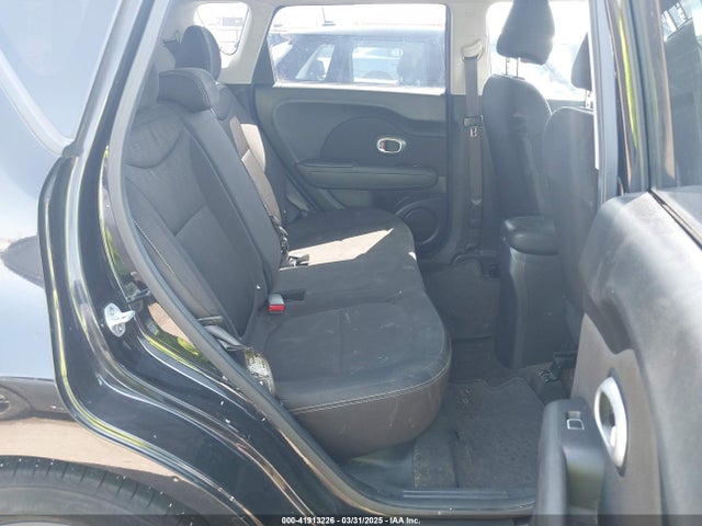 KNDJN2A2XJ7903749 KIA Soul