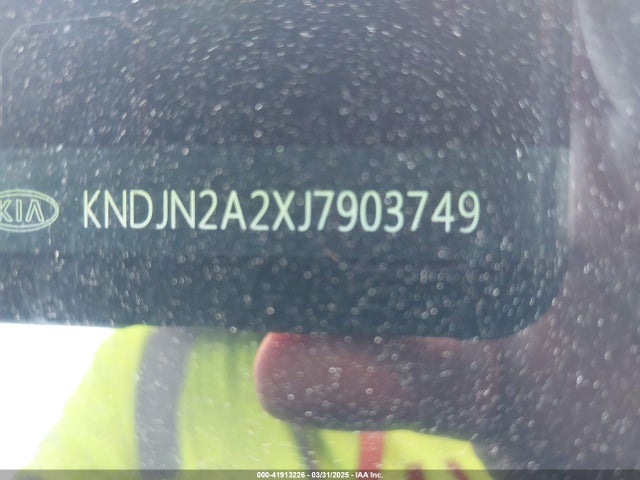 KNDJN2A2XJ7903749 KIA Soul