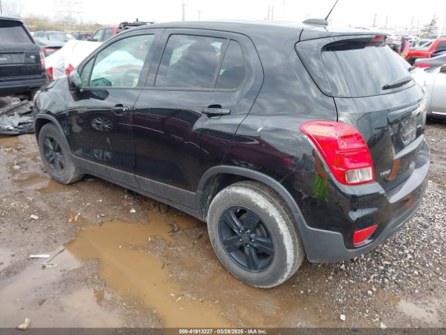 2020 CHEVROLET TRAX KL7CJKSB5LB328251 Photo 2