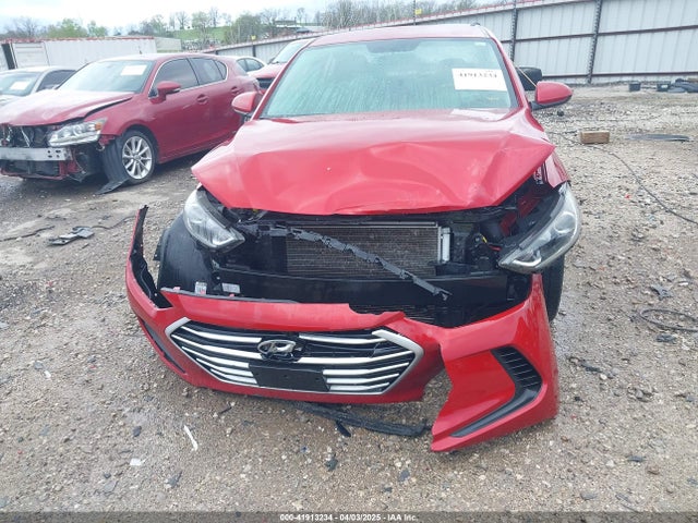 5NPD84LF7HH132415 Hyundai ELANTRA SE