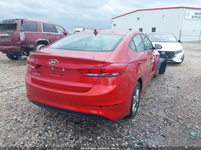 5NPD84LF7HH132415 Hyundai ELANTRA SE