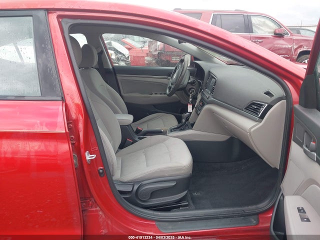 5NPD84LF7HH132415 Hyundai ELANTRA SE