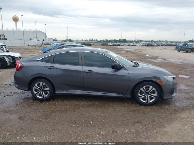2HGFC2F58JH596666 Honda Civic Lx