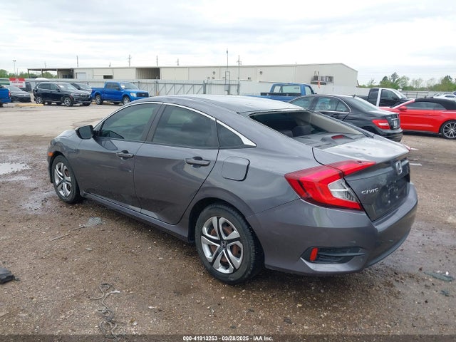 2HGFC2F58JH596666 Honda Civic Lx