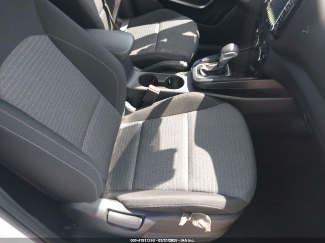 KNDJ23AU2M7774376 KIA SOUL S