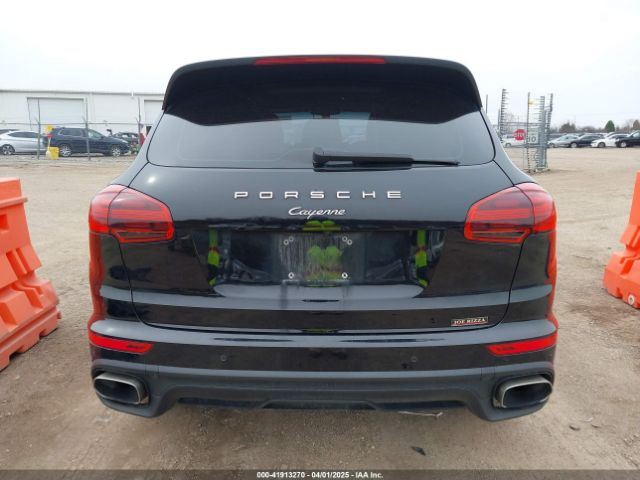 WP1AA2A29GKA14506 Porsche Cayenne