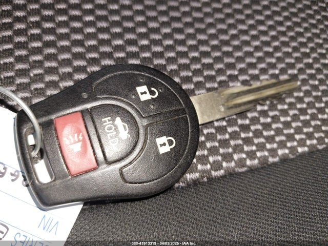 3N1CN7AP8JL880911 Nissan Versa 1.6 Sv