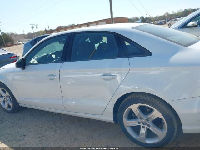 WAUAUGFF5J1052777 Audi A3 2.0t Premium/2.0t Tech Premium