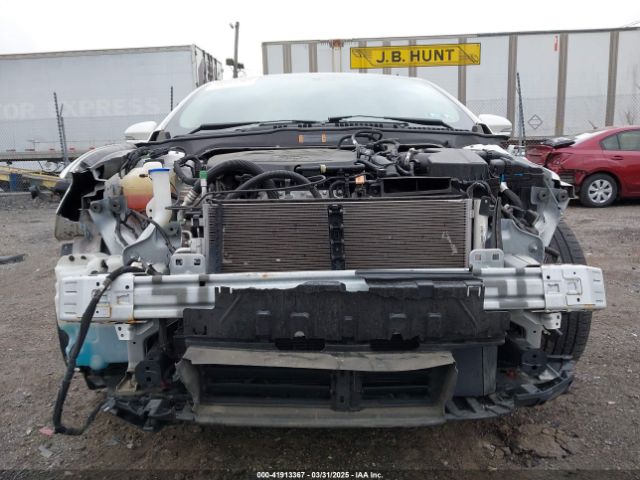 3FA6P0HD9JR130315 Ford FUSION SE