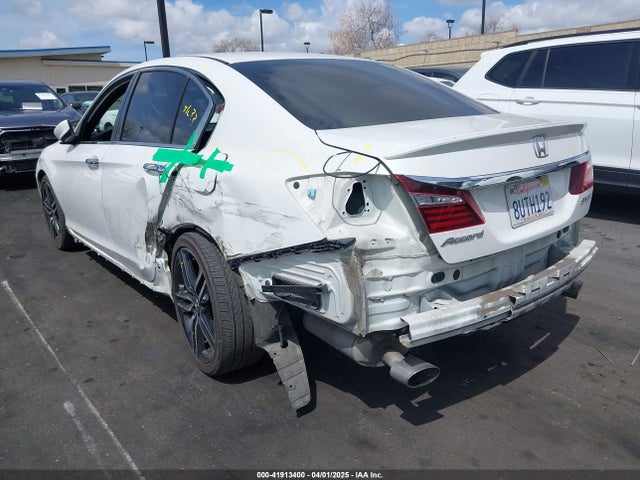 1HGCR2F59HA112062 Honda Accord Sport