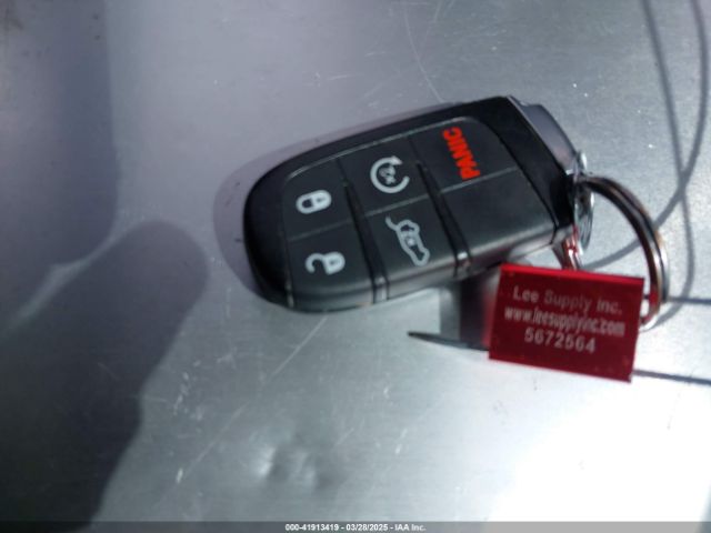 1C4RJFAG1JC503927 Jeep Grand Cherokee Upland 4x4