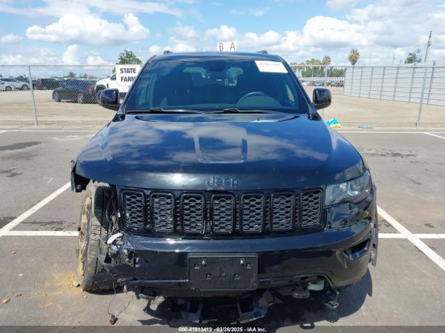 1C4RJFAG1JC503927 Jeep Grand Cherokee Upland 4x4