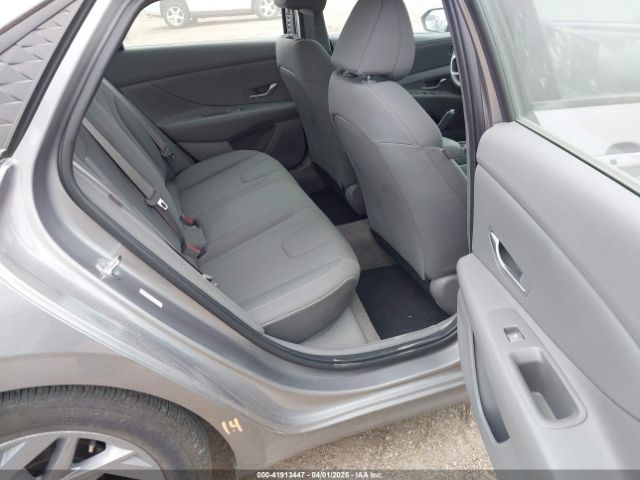 KMHLM4DG4RU795393 Hyundai ELANTRA SEL