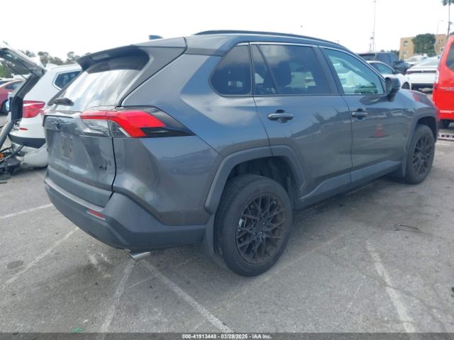 2T3H1RFV4MC098444 Toyota RAV4 LE
