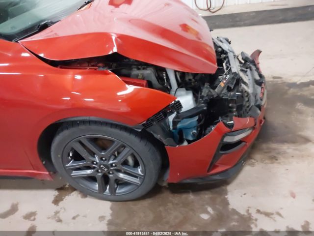 3KPF34AD3LE206998 KIA Forte Gt-line