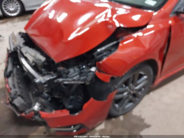 3KPF34AD3LE206998 KIA Forte Gt-line