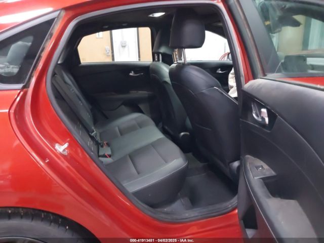 3KPF34AD3LE206998 KIA Forte Gt-line