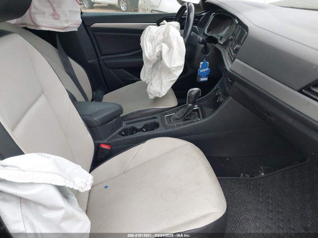 3VWC57BU1KM035277 Volkswagen Jetta 1.4t R-line/1.4t S/1.4t Se