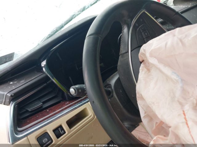1GYKNDRS4KZ156024 Cadillac XT5 LUXURY