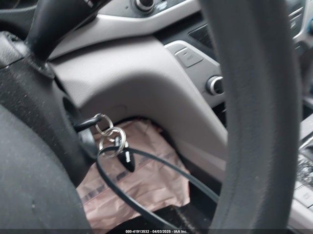 5NPD84LF8JH362440 Hyundai ELANTRA SEL
