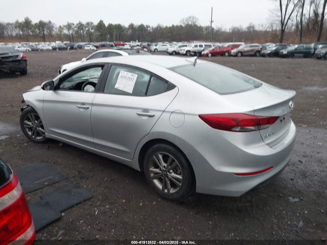 5NPD84LF8JH362440 Hyundai ELANTRA SEL