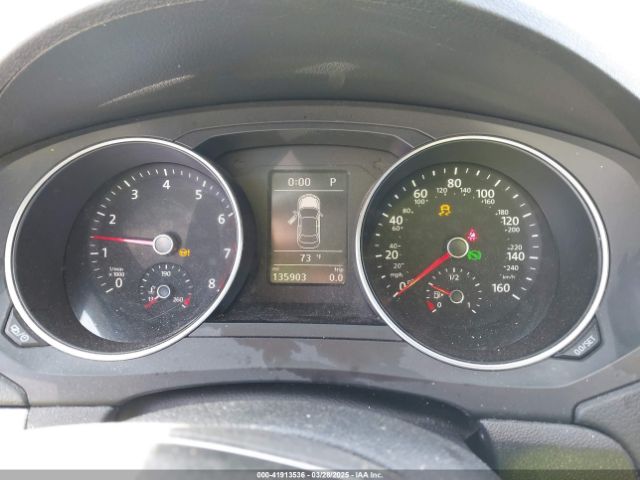 3VWDB7AJ7JM239794 Volkswagen Jetta 1.4t Se/1.4t Wolfsburg Edition
