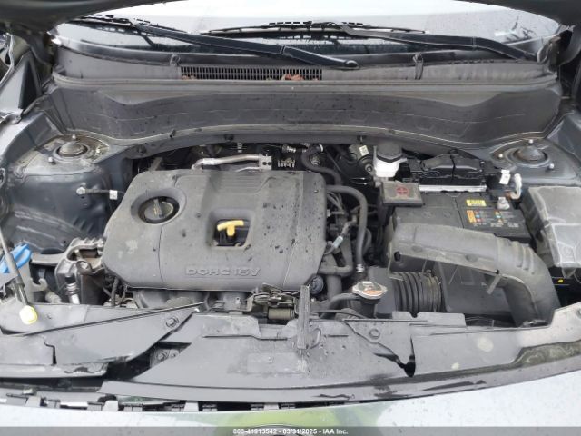 KNDEU2AA7M7161035 KIA SELTOS S