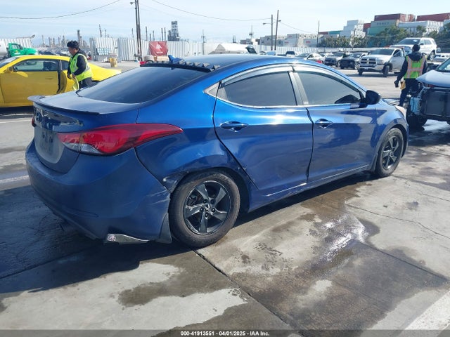 5NPDH4AE0FH646713 Hyundai ELANTRA SE