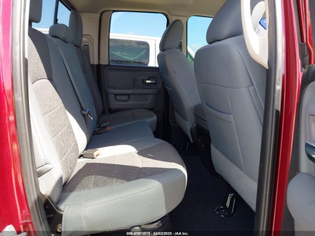 1C6RR6GT3KS671077 RAM 1500 Classic Lone Star  4x2 6'4 Box