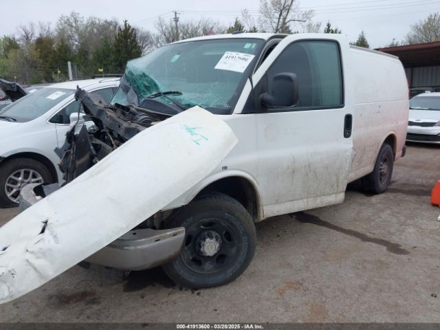 1GCWGFCB1E1113057 Chevrolet Express 2500 Work Van