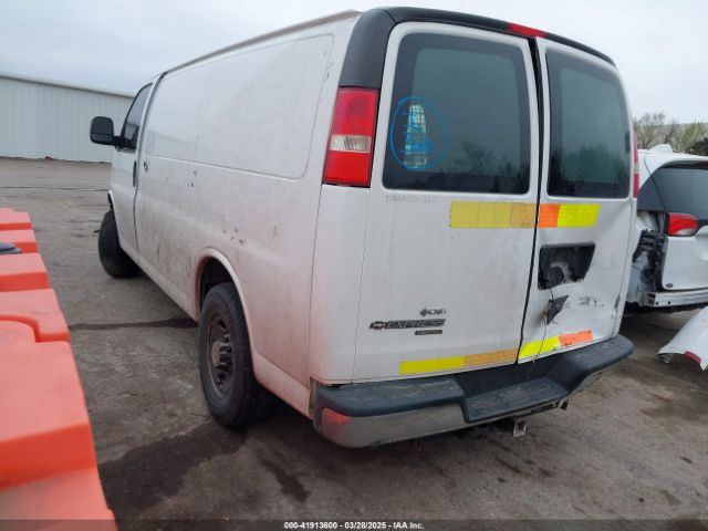 1GCWGFCB1E1113057 Chevrolet Express 2500 Work Van