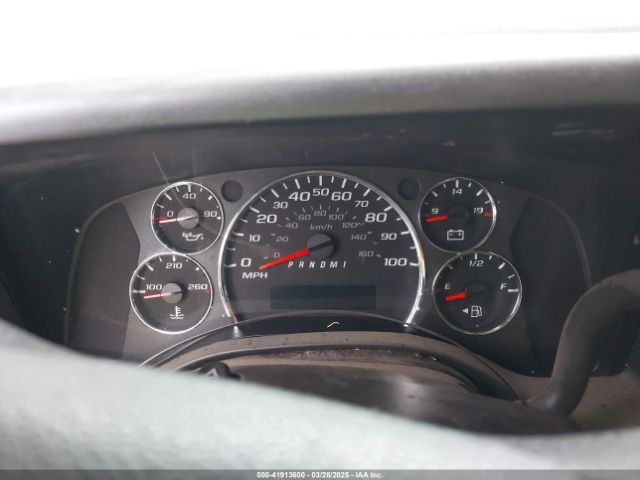 1GCWGFCB1E1113057 Chevrolet Express 2500 Work Van
