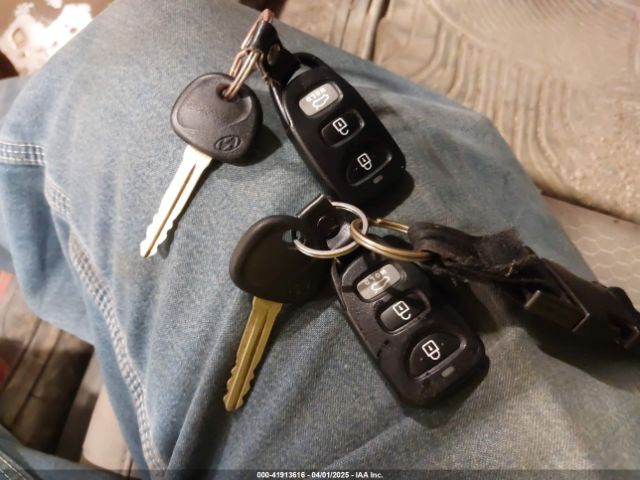 5NPD84LF1LH571313 Hyundai ELANTRA SEL