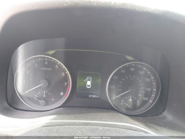 5NPD84LF9JH351186 Hyundai ELANTRA SEL