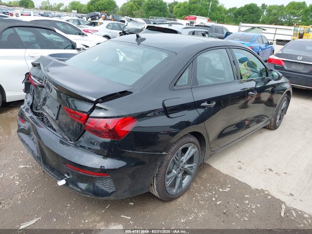 2024 AUDI A3 WAUAUDGY4RA137345 Photo 3
