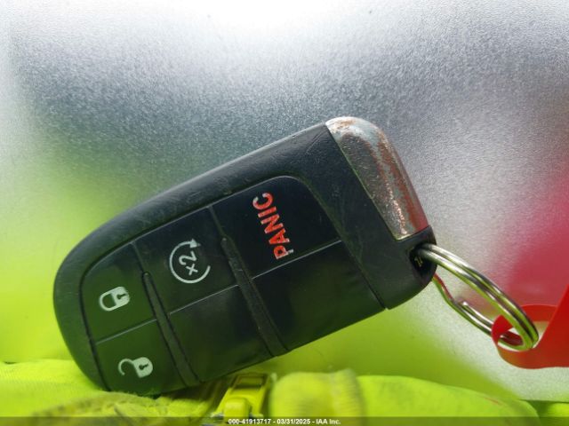 ZACCJABT0FPB65587 Jeep Renegade Latitude