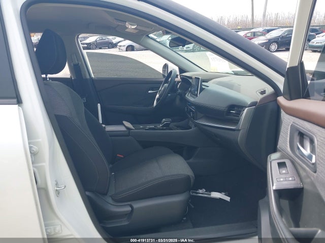 5N1BT3BAXPC865800 Nissan Rogue Sv Fwd