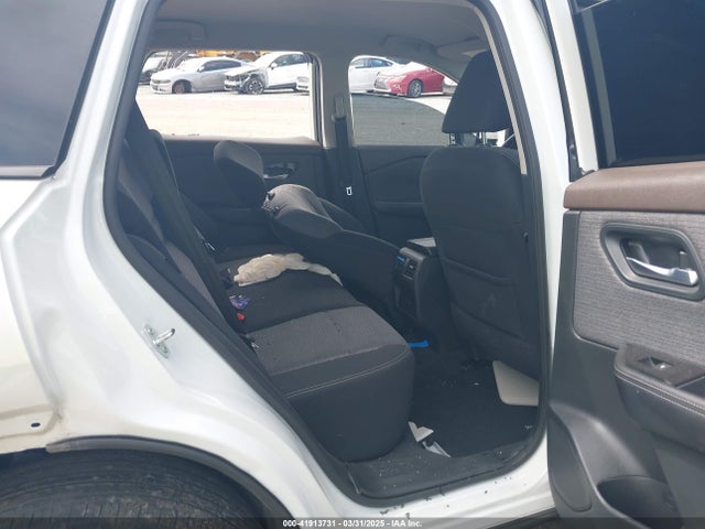 5N1BT3BAXPC865800 Nissan Rogue Sv Fwd