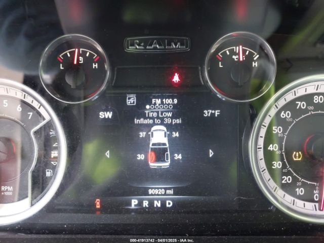 1C6RR7LTXFS652897 RAM 1500 Outdoorsman