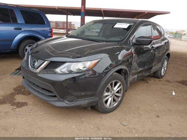 JN1BJ1CP2KW238262 Nissan Rogue Sport S