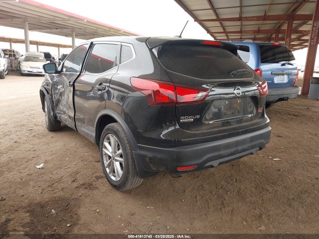 JN1BJ1CP2KW238262 Nissan Rogue Sport S
