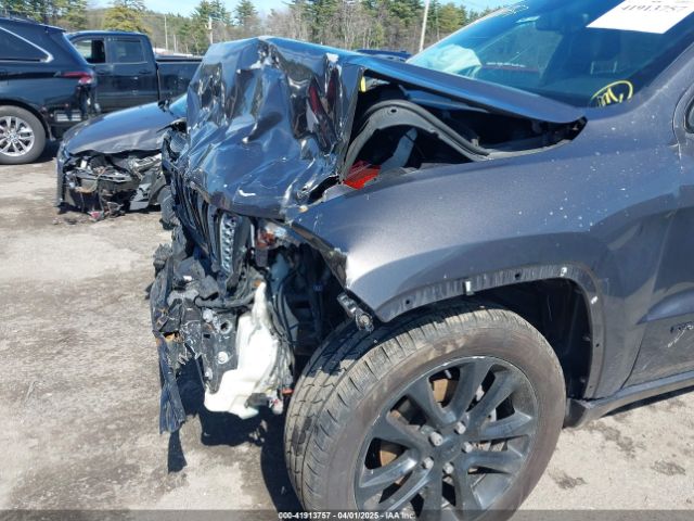 1C4RJFAGXJC139538 Jeep Grand Cherokee Altitude 4x4