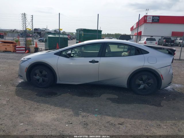 JTDACAAU5P3009630 Toyota Prius Le